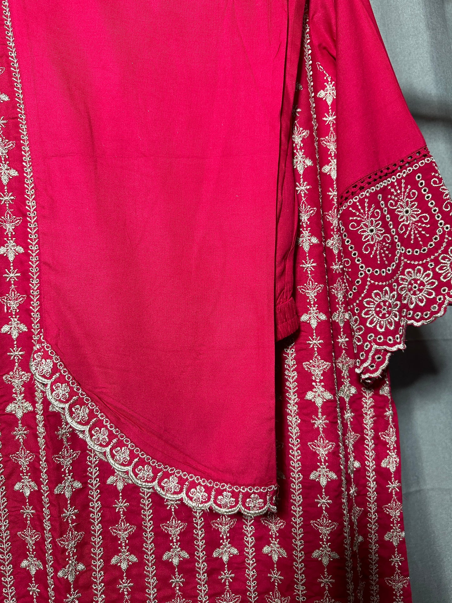 Magenta Suit with Organza Dupatta