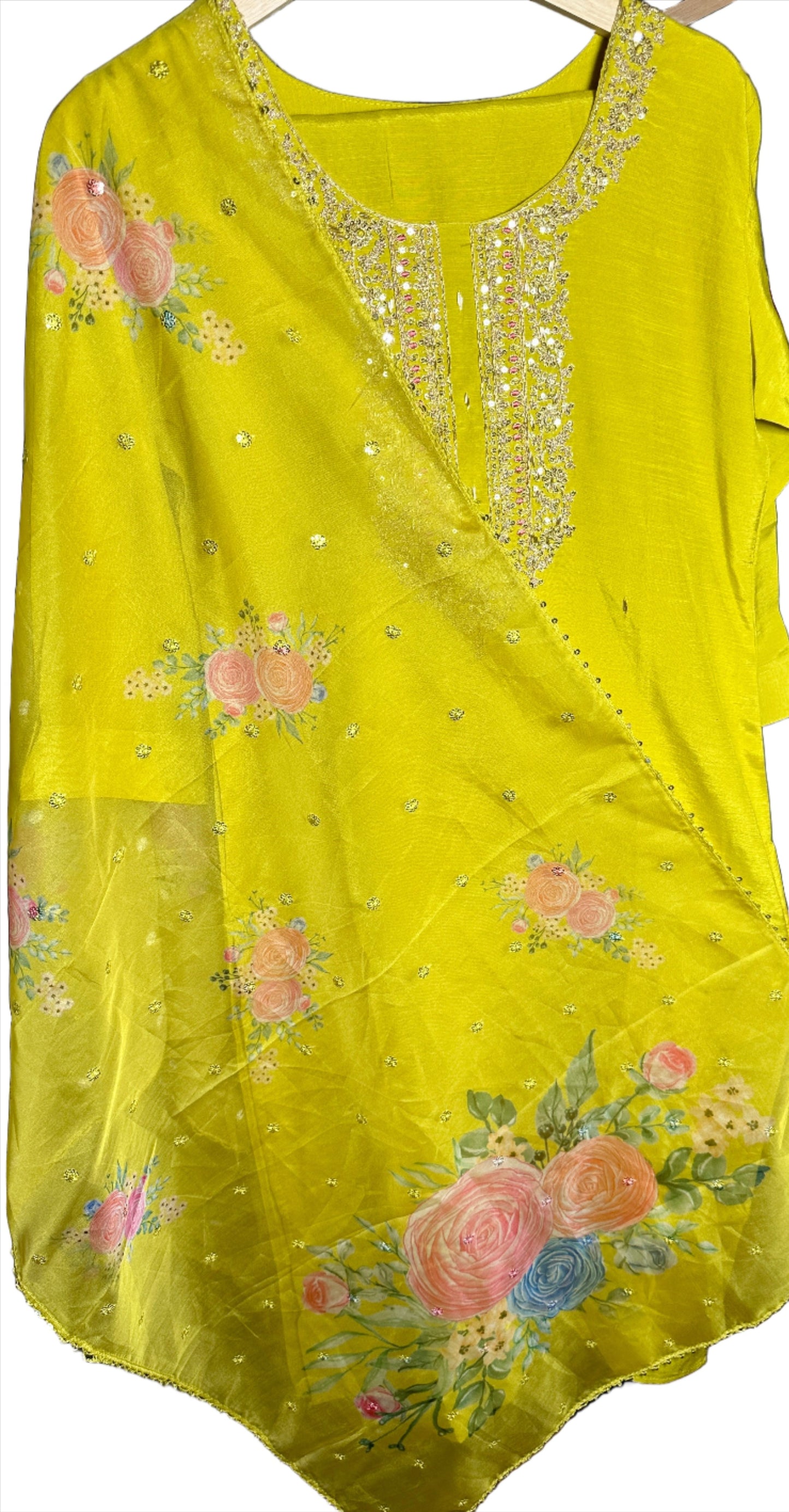 Dola Silk Mehndi Color Suit